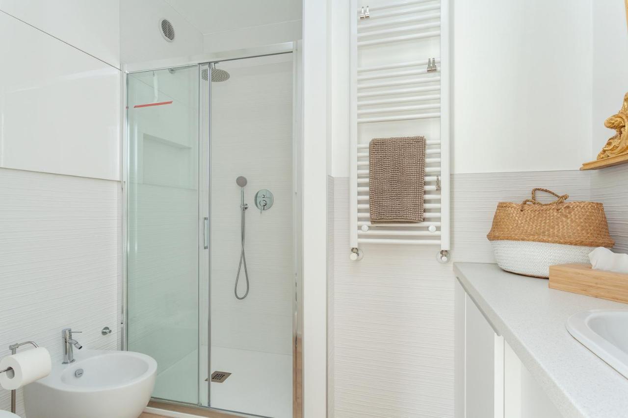 Casa Serena - Meryggiare Apartments Milánó Kültér fotó